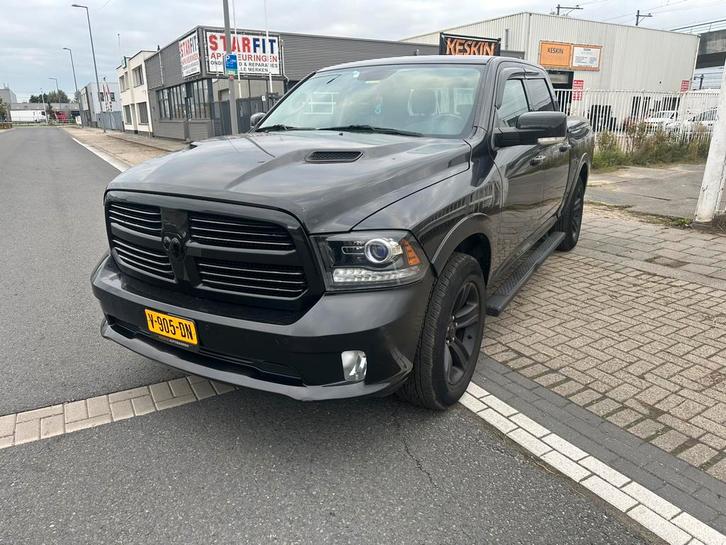 Dodge RAM Dodge RAM 2017 ACHTERSCHADE, Auto's, Bestelauto's, Particulier, 4x4, ABS, Achteruitrijcamera, Adaptieve lichten, Adaptive Cruise Control