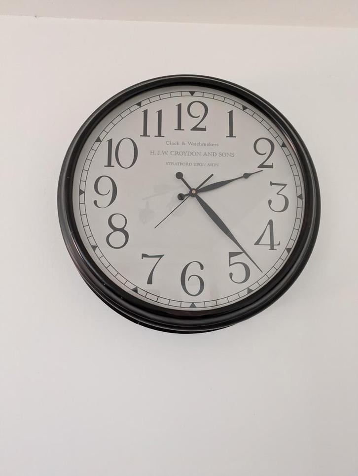 Wandklok H.J.W. Croydon and Sons, Huis en Inrichting, Woonaccessoires | Klokken, Gebruikt, Wandklok, Analoog, Ophalen of Verzenden