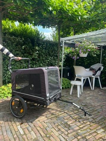 **Hagelnieuw** Hondenkar/wandelwagen beschikbaar voor biedingen