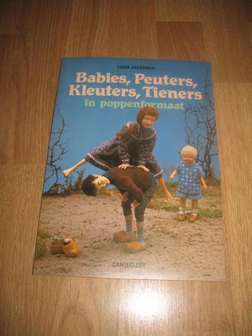 Babies Peuters, Kleuters en Tieners in Poppenformaat Vintage beschikbaar voor biedingen