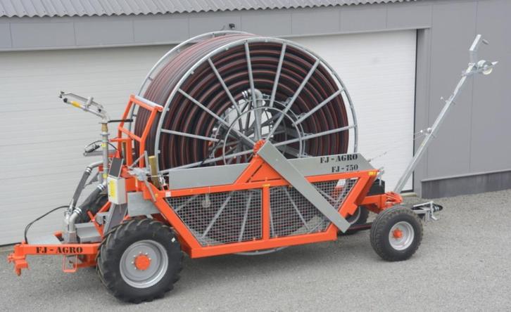 FJ-Agro zelfrijdende beregeningshaspel FJ750 110 of 125mm, Zakelijke goederen, Agrarisch | Werktuigen, Overige, Beregening en Drainage