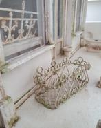 Brocante poppenhuis diverse 5,00, Verzamelen, Poppenhuizen en Toebehoren, Ophalen of Verzenden, Zo goed als nieuw, Poppenhuis