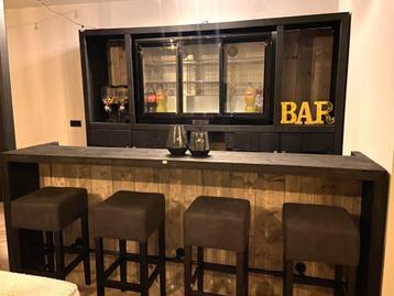 Uw eigen bar café-bar in huis, kelder, veranda Op maat nieuw beschikbaar voor biedingen