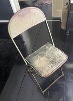 Oud brocante metalen industrieel klapstoeltje, Antiek en Kunst, Antiek | Meubels | Stoelen en Banken, Ophalen of Verzenden