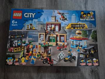 LEGO 60271 | LEGO City Marktplein van de populaire TV serie beschikbaar voor biedingen