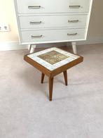 Retro Vintage plantentafeltje bijzettafeltje driepoot, Minder dan 45 cm, Minder dan 55 cm, Retro vintage Scandinavisch Deens, Vierkant