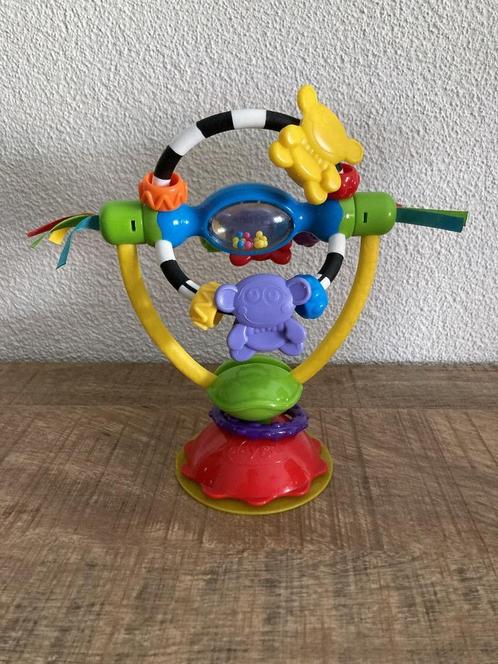 Playgro stoelzuiger - activity kinderstoel met zuignap PRIMA, Kinderen en Baby's, Speelgoed | Babyspeelgoed, Zo goed als nieuw