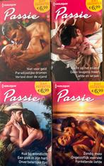 Harlequin Passie - 4 Boeken, 12 verhalen, Boeken, Ophalen of Verzenden, Zo goed als nieuw, Nederland