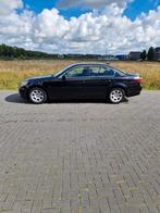 BMW 5-Serie 2.2 I 520 AUT 2004 Zwart, Auto's, Achterwielaandrijving, Zwart, Particulier, 170 pk