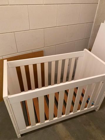 Baby bed, verstelbaar wit, met Aerosleep beschikbaar voor biedingen