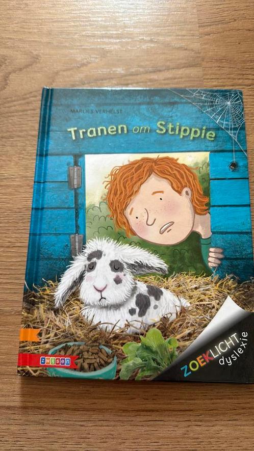 Marlies Verhelst - Tranen om Stippie, Boeken, Kinderboeken | Jeugd | onder 10 jaar, Zo goed als nieuw, Ophalen
