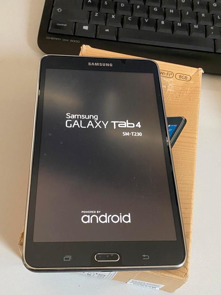 Samsung Galaxy Tab 4, Computers en Software, Android Tablets, Zo goed als nieuw, Wi-Fi, 7 inch of minder, 16 GB, Uitbreidbaar geheugen