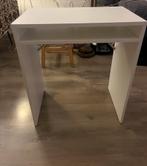 Ikea bureautje nog igs, Huis en Inrichting, Bureaus, Ophalen, Zo goed als nieuw