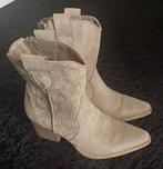 Laarsjes zand-beige maat 40, Bohemian-Ibiza Style, nieuw, Kleding | Dames, Schoenen, Beige, Lage of Enkellaarzen, Nieuw, Ophalen of Verzenden