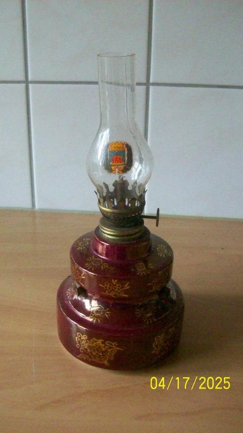 Petroleumlampje, Limoges style, Antiek en Kunst, Antiek | Lampen, Ophalen of Verzenden