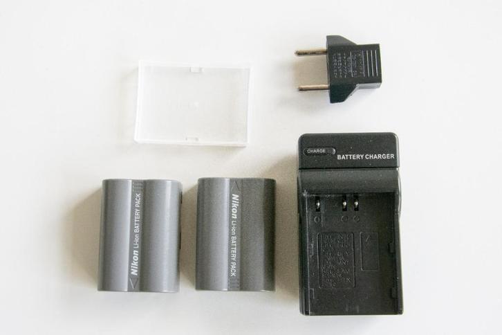 Nikon batterijen EN-EL3e + Ladder, Audio, Tv en Foto, Fotografie | Accu's en Batterijen, Gebruikt, Ophalen of Verzenden