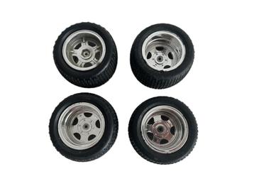 1/10 banden met velg rc auto beschikbaar voor biedingen