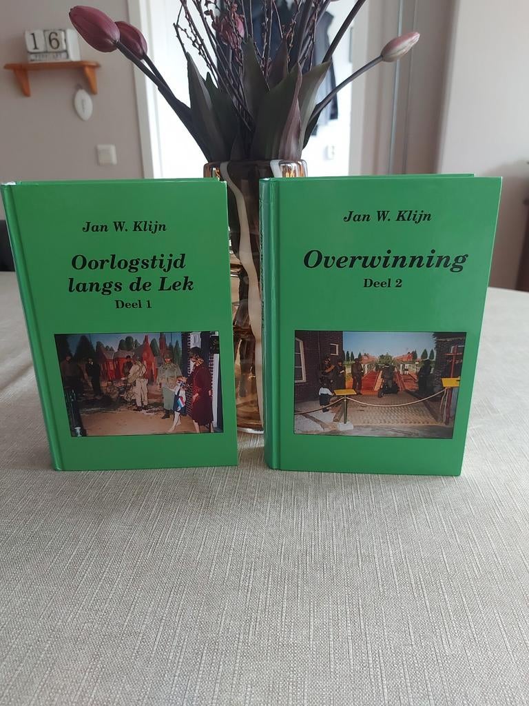 Oorlogstijd langs de Lek & Overwinning - Jan W. Klijn, Ophalen of Verzenden, Tweede Wereldoorlog, Zo goed als nieuw, Algemeen