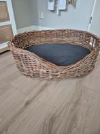 Rieten hondenmand Large, Dieren en Toebehoren, Ophalen, Zo goed als nieuw, Riet