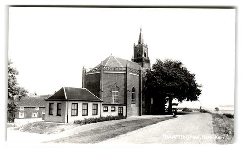 Haaften, Ned. Herv. Kerk, Verzamelen, Ansichtkaarten | Nederland, Ongelopen, Gelderland, 1960 tot 1980, Verzenden