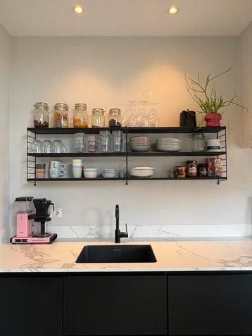 String furniture wandsysteem beschikbaar voor biedingen