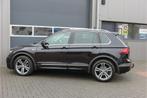 Volkswagen Tiguan 1.5 TSI 150pk DSG ACT R-Line Highline Virt, 12 maanden, Alcantara, Zwart, Origineel Nederlands