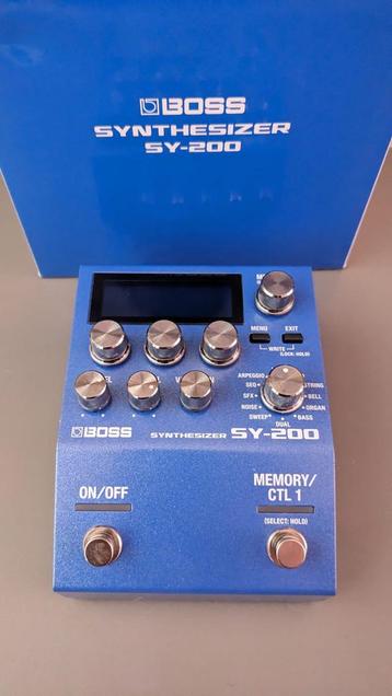 Boss SY-200 Synthesizer Pedaal beschikbaar voor biedingen