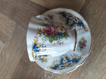 Royal Adderley Kop en Schotel - Vintage Engels Porselein beschikbaar voor biedingen
