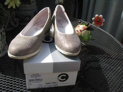 Choizz * met sleehak * uitneembare binnen zool * ZGAN *, Kleding | Dames, Schoenen, Zo goed als nieuw, Ballerina's, Beige, Ophalen of Verzenden