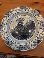 Delfts Blauw Bord - De Rietsnijder, Antiek en Kunst, Ophalen of Verzenden