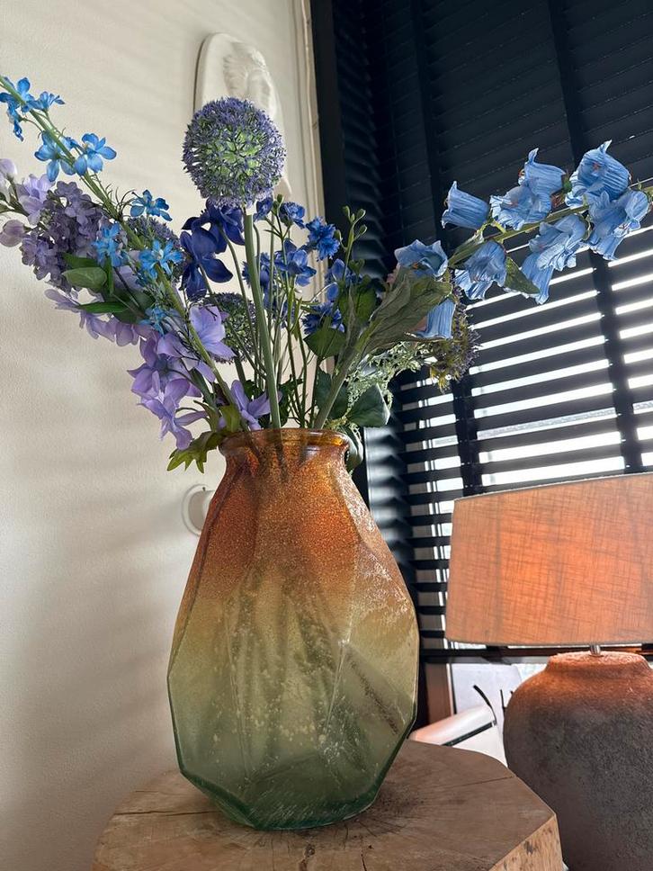 Bijzondere Glas Vaas met Kleurverloop, Huis en Inrichting, Woonaccessoires | Vazen, Zo goed als nieuw, Overige kleuren, Minder dan 50 cm