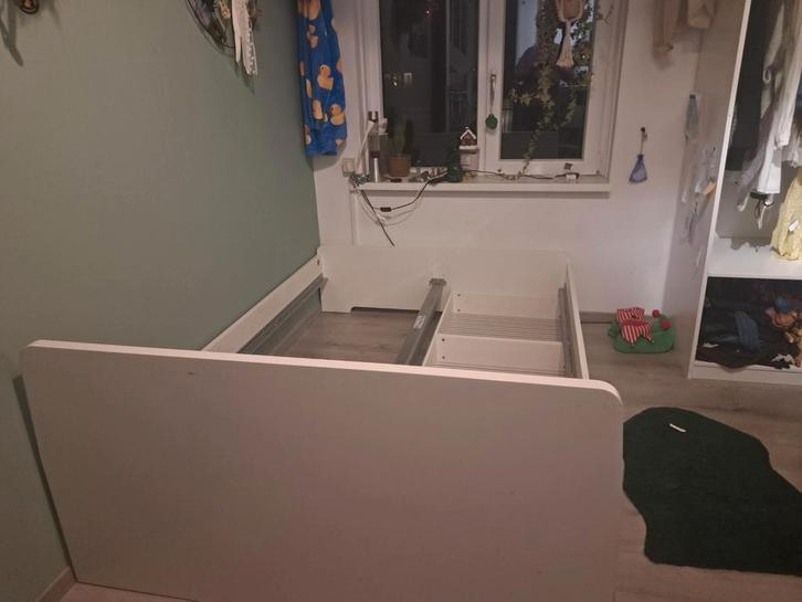 Ikea Malm bed 140x200 + Hemnes lades, Huis en Inrichting, Slaapkamer | Bedden, Gebruikt, Tweepersoons, 140 cm, 200 cm, Hout, Wit