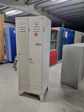 2-deurs retro vintage grijze lockerkast 180x63x50 cm beschikbaar voor biedingen