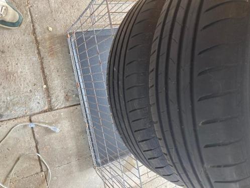 zomerbanden op velg peugeot 208, Auto-onderdelen, Banden en Velgen, Banden en Velgen, Zomerbanden, 15 inch, 185 mm, Personenwagen