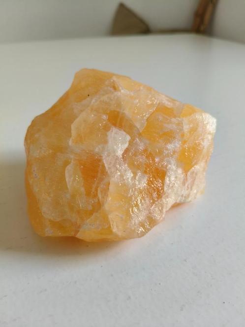 Oranje calciet ruw +/- 1,25 kilo, Verzamelen, Mineralen en Fossielen, Mineraal, Ophalen of Verzenden