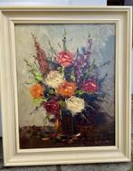 Schilderij bloemen in vaas" door G.J. Ernens, Antiek en Kunst, Ophalen