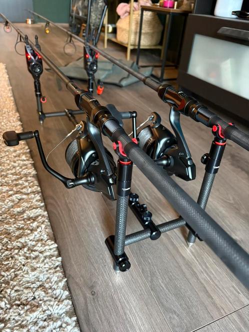 Karperset te koop alleen  maar a merken, Watersport en Boten, Hengelsport | Karpervissen, Zo goed als nieuw, Complete set, Ophalen
