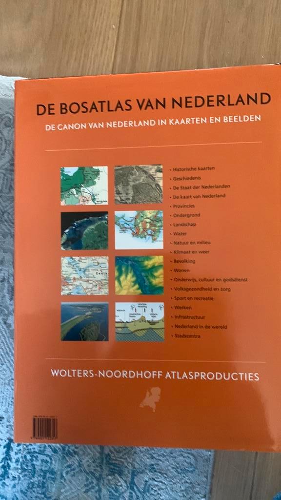 De Bosatlas van Nederland, Boeken, Atlassen en Landkaarten, Zo goed als nieuw, Bosatlas, Nederland, 2000 tot heden, Ophalen