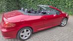Peugeot 307 2.0 16V CC 2005 Rood metallic, Auto's, Voorwielaandrijving, Open dak, 74 €/maand, 4 cilinders