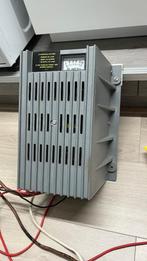 Acculader Guest Pro 3 X 12V 30A, Ophalen, Gebruikt, Motor en Techniek