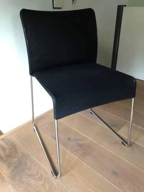 Vitra stoel soft sim Jasper Morrison 2004 zwart model 1102, Huis en Inrichting, Stoelen, Zo goed als nieuw, Eén, Metaal, Stof