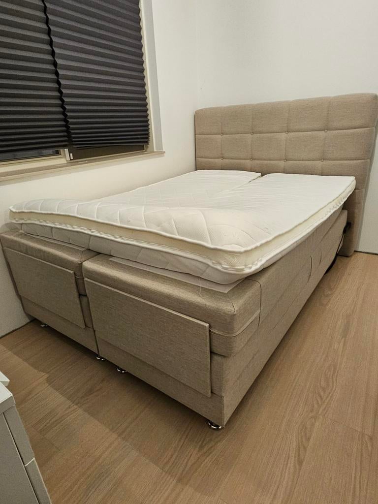 Boxspring elektrisch 2-persoons bed (2 losse bedden), Huis en Inrichting, Slaapkamer | Bedden, Ophalen, Tweepersoons, Overige maten