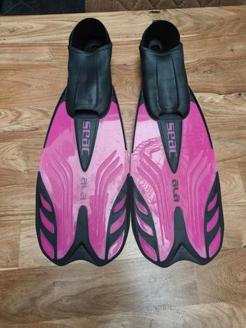 Flippers meisje 34 35 snorkelen beschikbaar voor biedingen