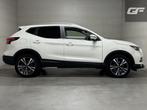 Nissan Qashqai 1.3 DIG-T Pano 360 Navi Cruise NAP, Auto's, Voorwielaandrijving, 65 €/maand, Stof, Gebruikt