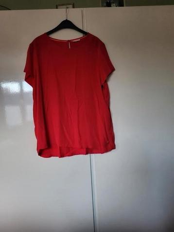 STREET ONE. LEUK ROOD SHIRT  beschikbaar voor biedingen