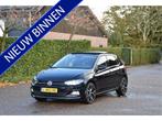 Volkswagen Polo 96 PK TSI DSG Pano ECC ACC stoelverw. Busine, Stof, Gebruikt, Met garantie (alle), Zwart