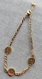 Goudkleurig armband met smiley bedels, Ophalen of Verzenden, Nieuw