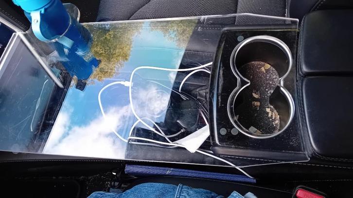 Middenarmsteun / laptoptafel voor Tesla model S / X, Auto diversen, Auto-accessoires, Zo goed als nieuw, Ophalen of Verzenden