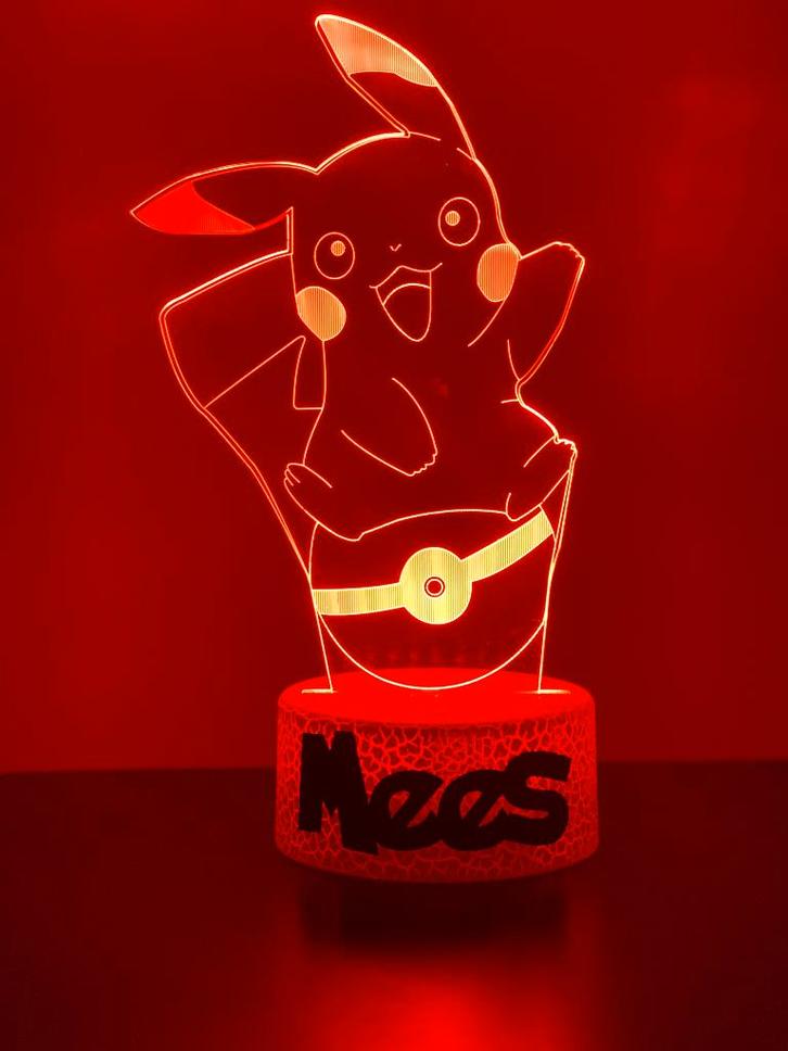 Pokémon LED Nachtlampje Pikachu – MET NAAM, Kinderen en Baby's, Speelgoed | Actiefiguren, Nieuw, Verzenden