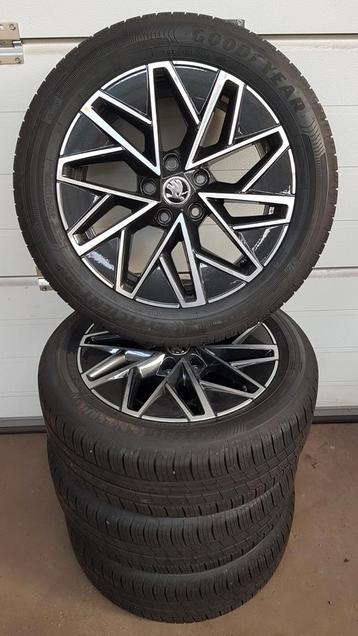 Skoda octavia Velgen met Zomerbanden 17 inch beschikbaar voor biedingen